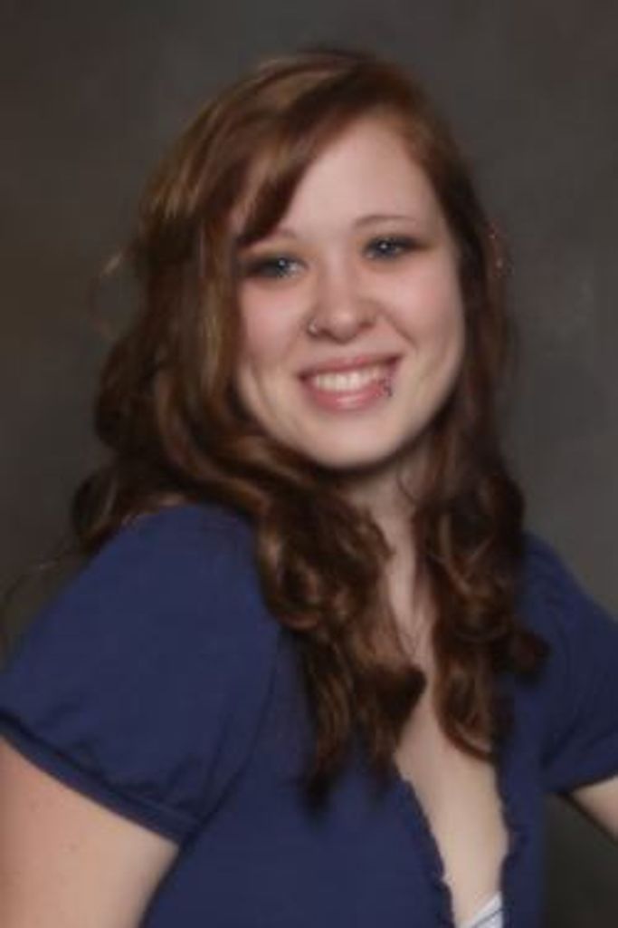 Samantha Young Profile Photo