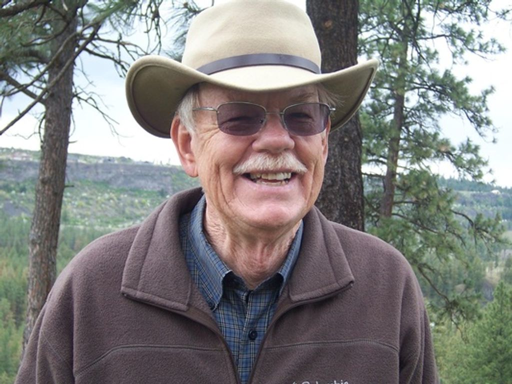 Donald Ward Thompson Profile Photo