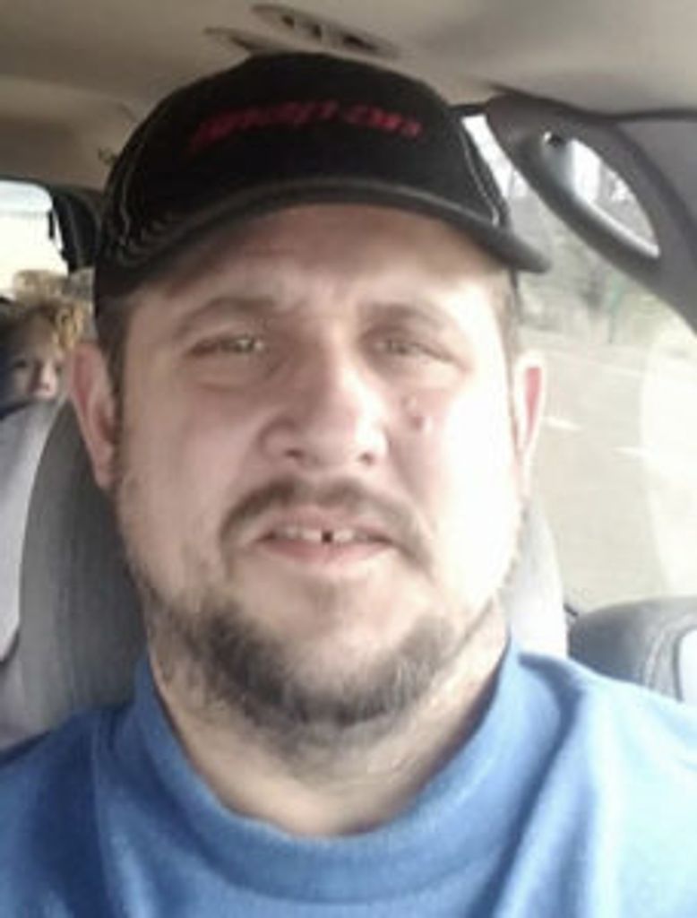 Dustin Decann