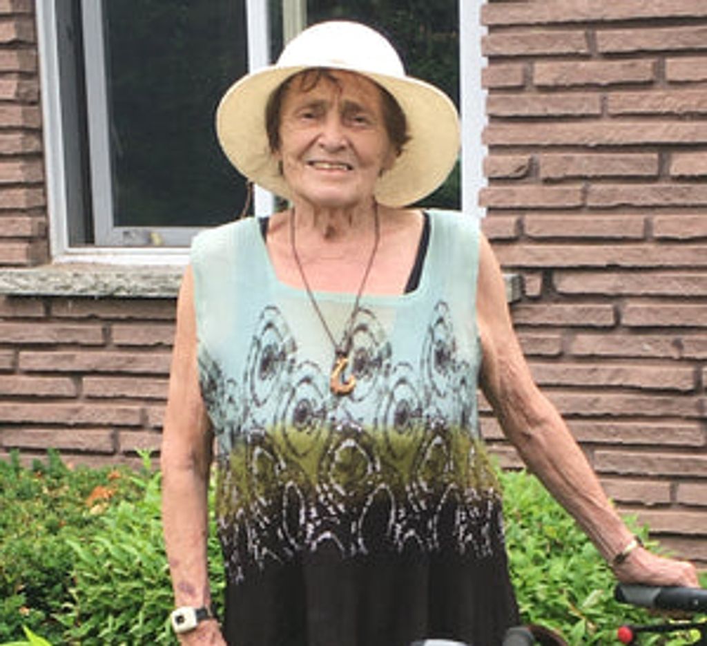 Mary Bogensic Profile Photo