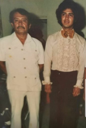 Jose Ovalle Caceres photo gallery thumbnail 18 of 67