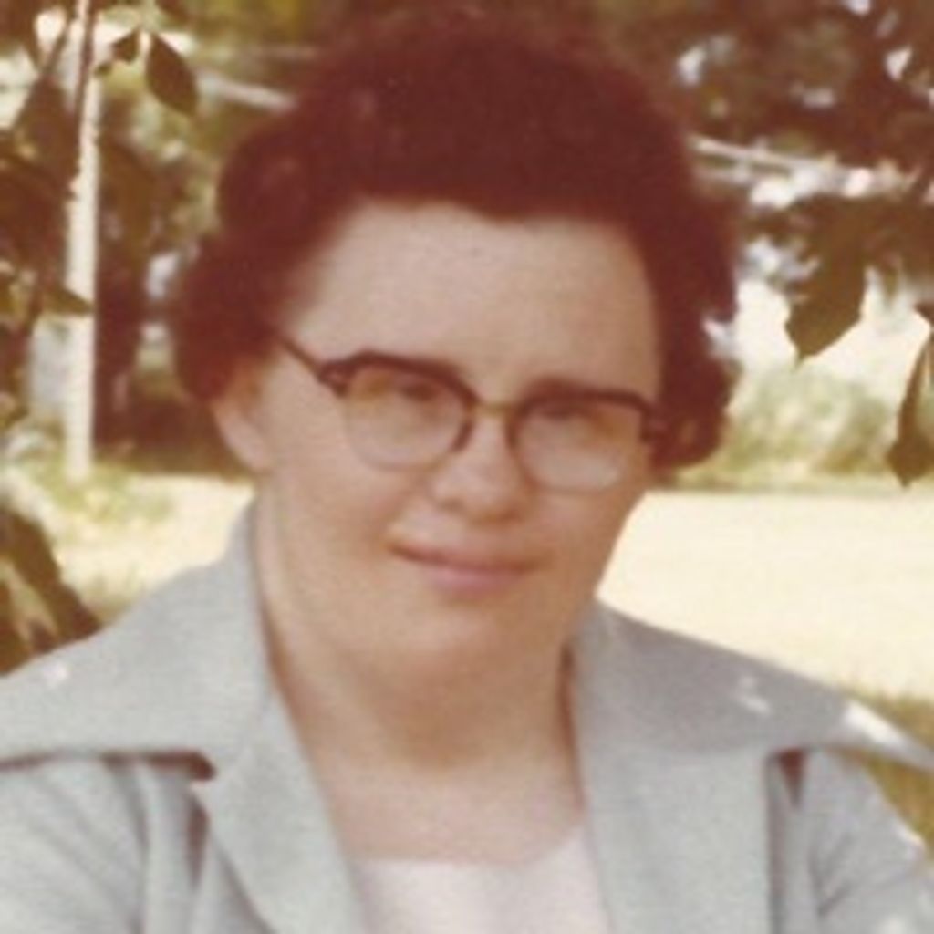 Joyce Peterson