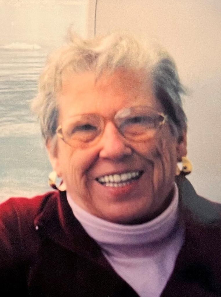 Patricia Elaine Klopfer (Née Courtney) Profile Photo