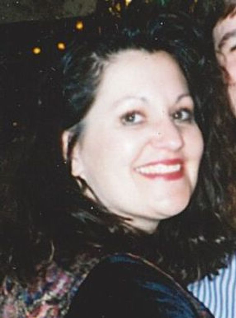 Cynthia L. (Hines)  Czernec