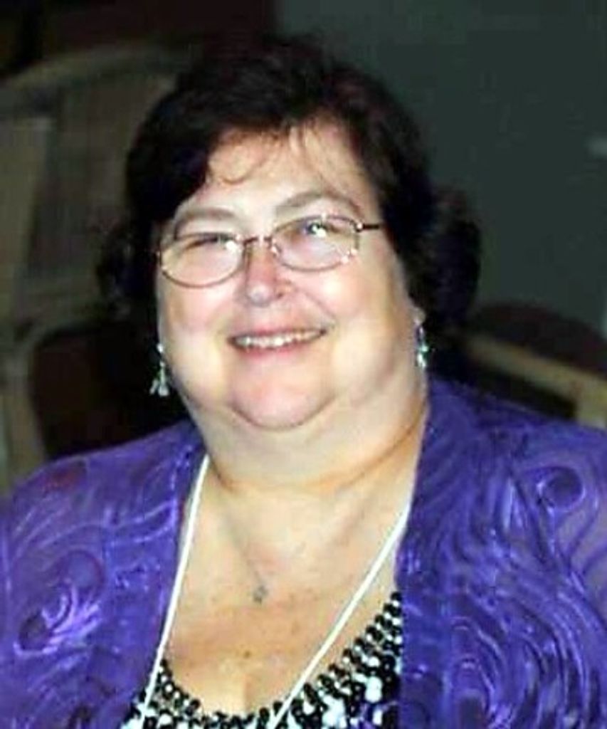 Elizabeth 'Lisa' Stevens Weth Profile Photo