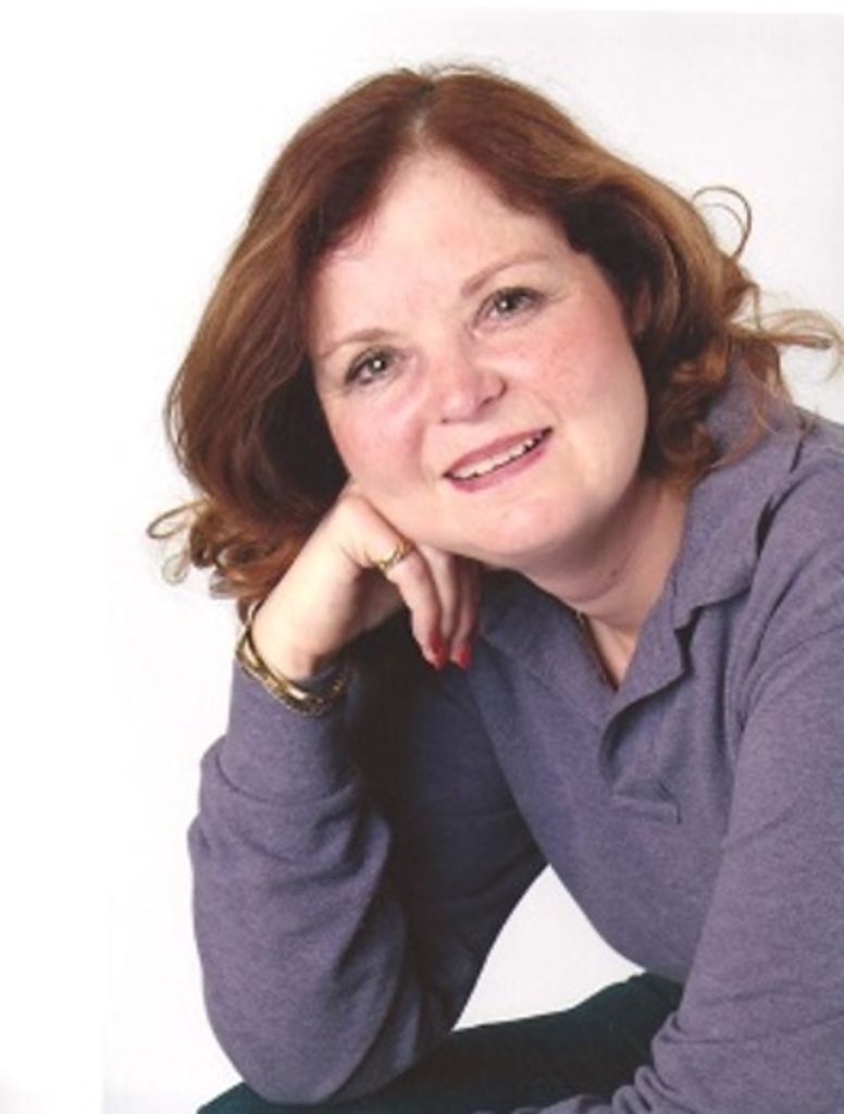 Theresé Ivey A. Long