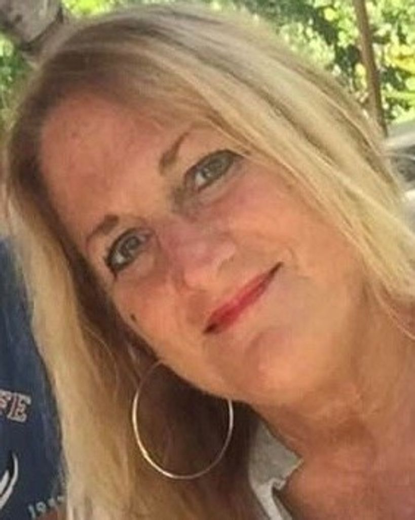 Sandra Lynn Treece