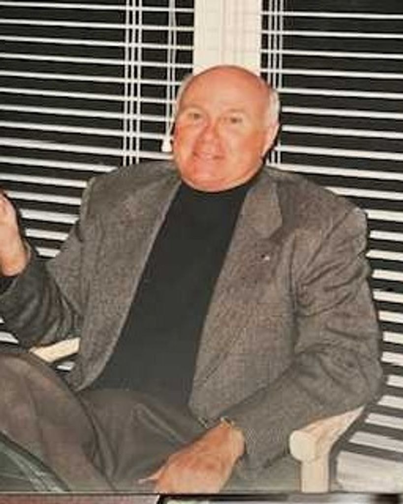 Rolland "Mike" Wesley McFarland Jr. Profile Photo