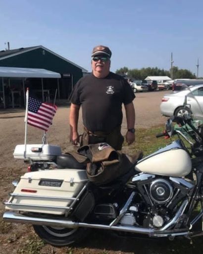 Curtis Peterson's obituary image