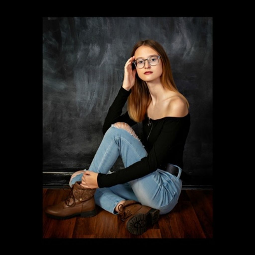 Avery Faye Hall Profile Photo