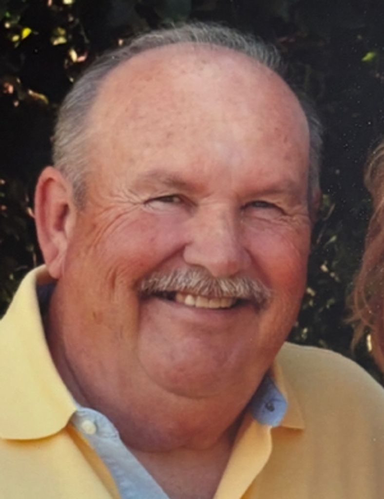 Tom Simpson Profile Photo