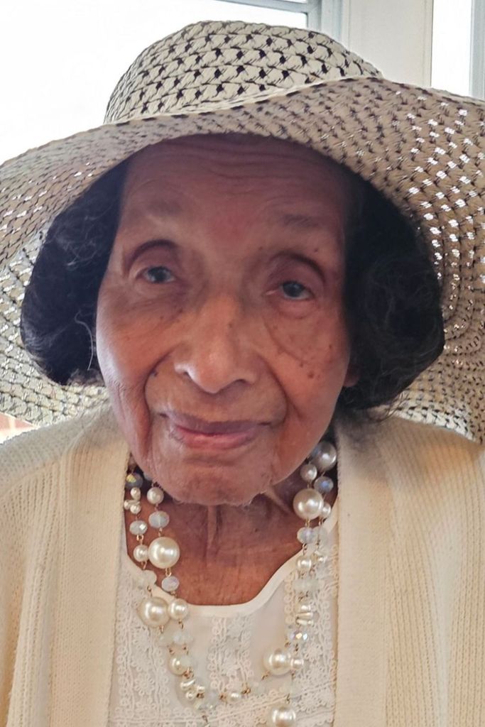 Pauline Gallop Jones Profile Photo