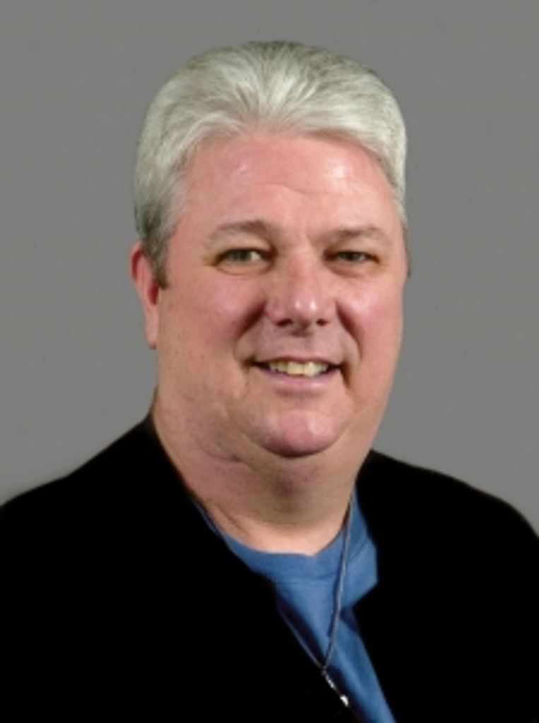 Robert G. "Bob" Davis