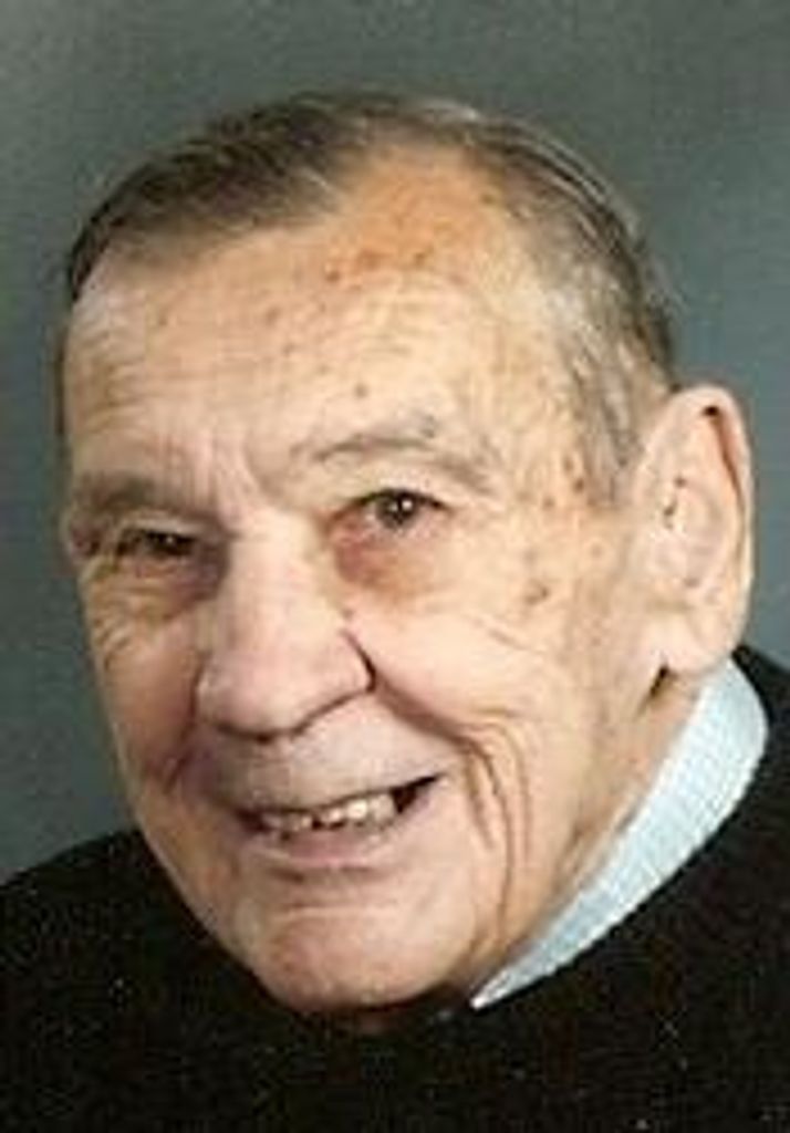 Charley William Morneweg Profile Photo