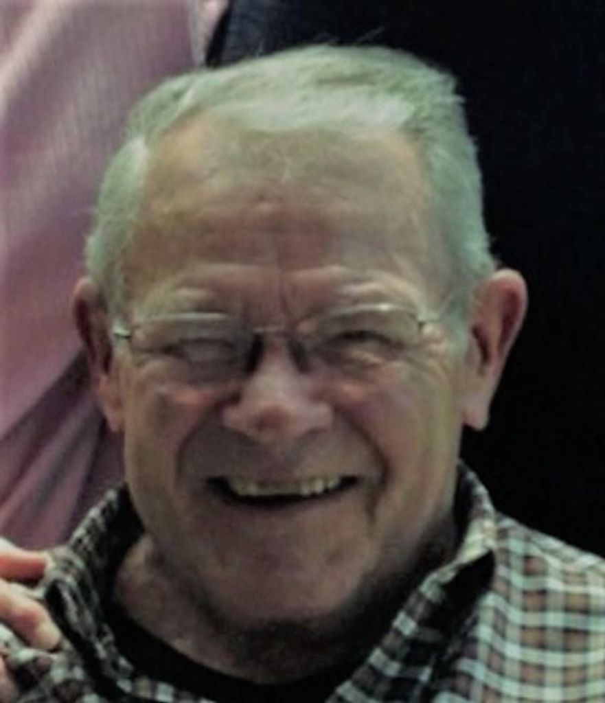 Wallace L. Lowe Profile Photo