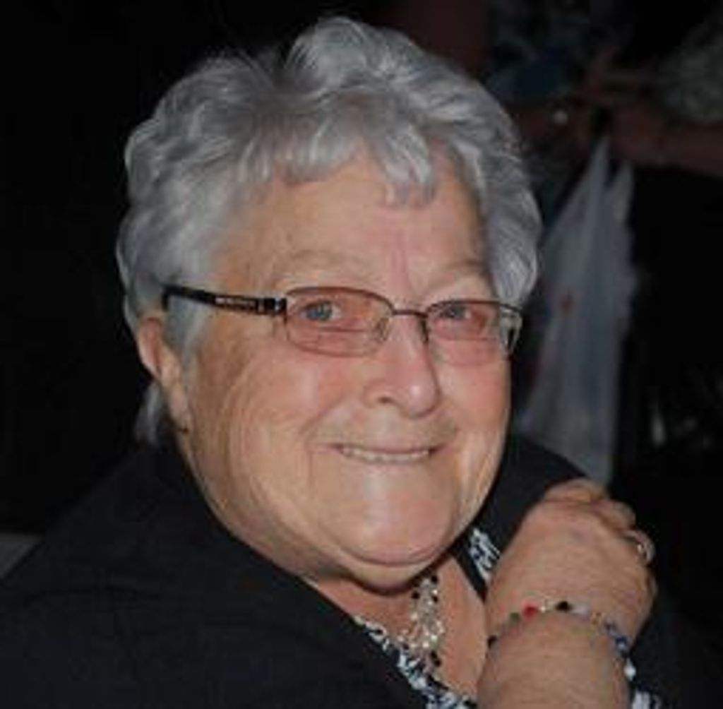 Neta Cavell Best Profile Photo