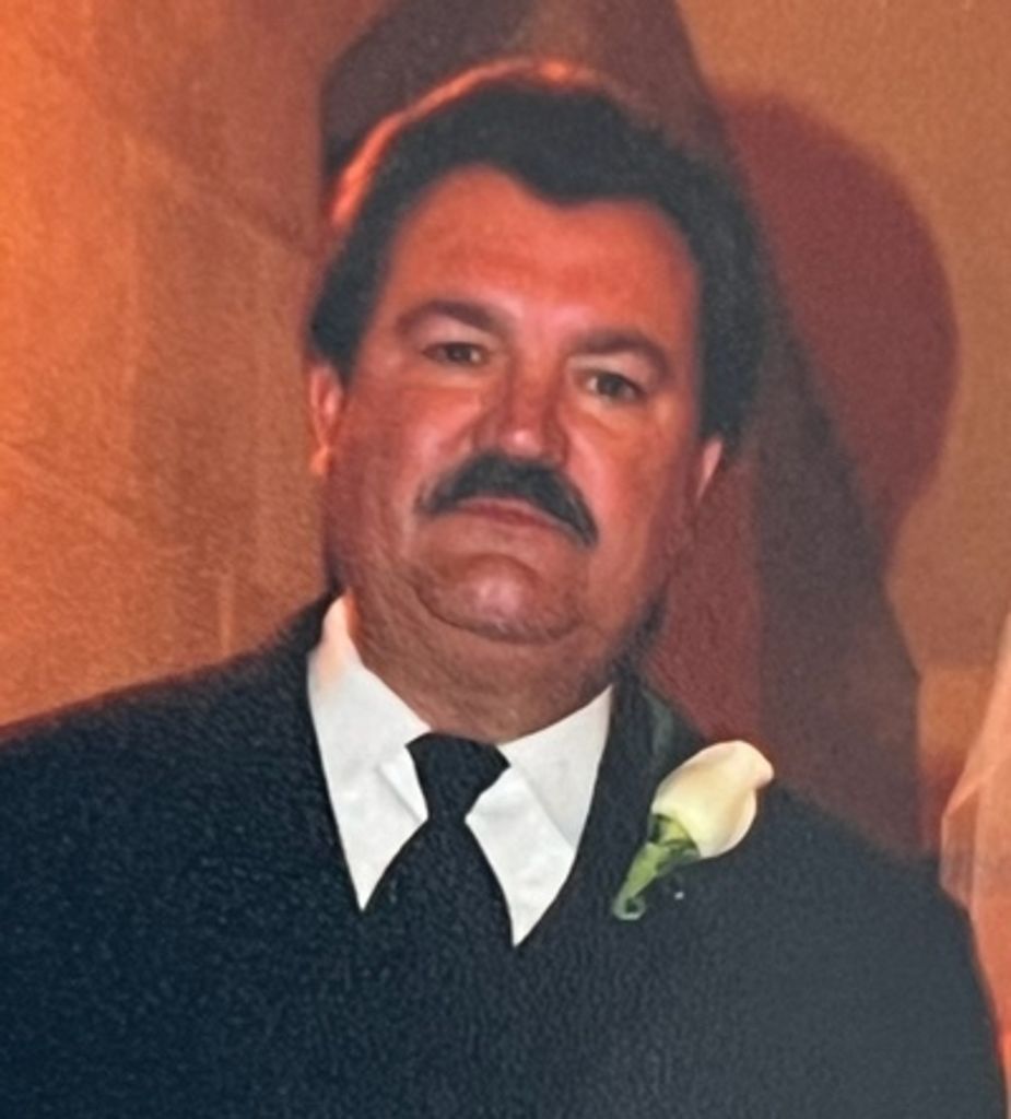 Reginald Edward (Reggie) Schoenewolf Profile Photo