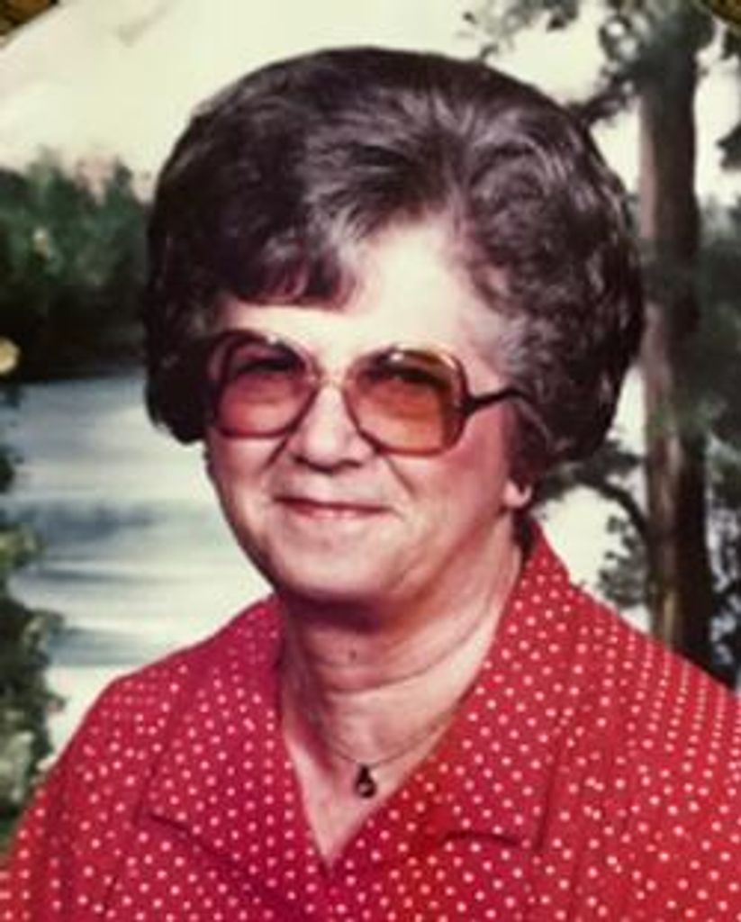 Anna Burgad Profile Photo