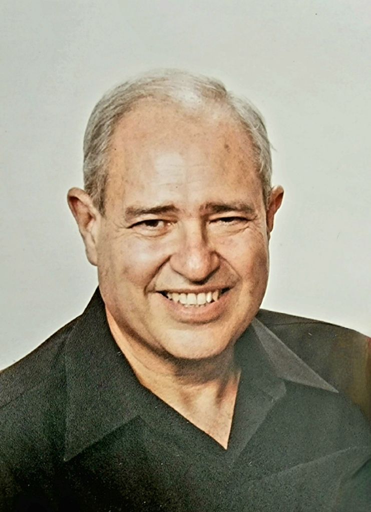 Mr. Antonio Aponte Profile Photo