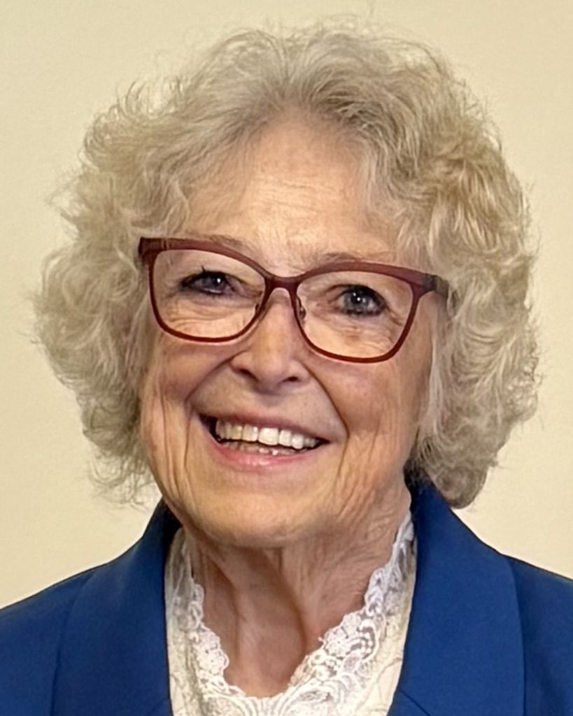 Mary Jo Hampl Profile Photo