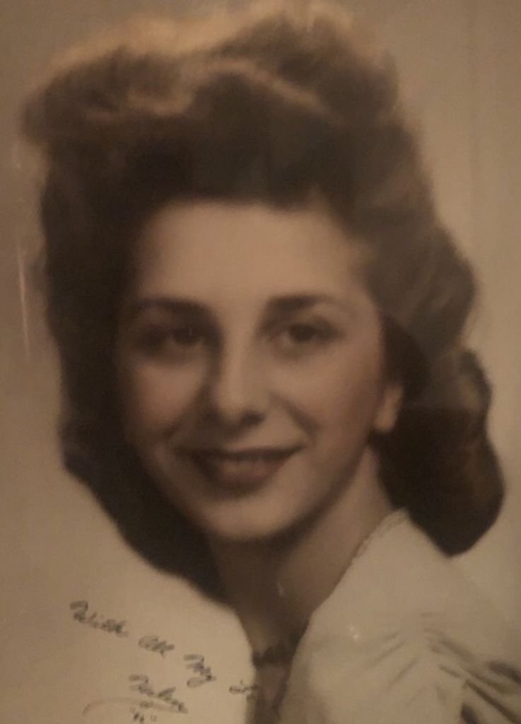 Helen Gallagher Profile Photo