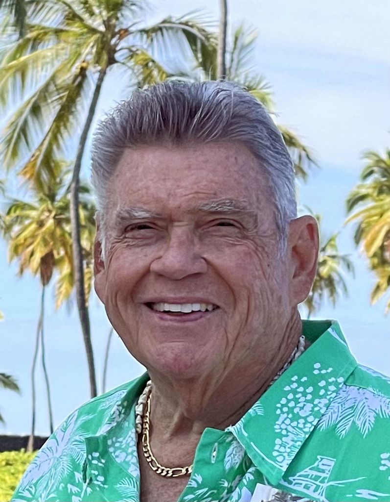 Ivan "Michael" Thomas Profile Photo