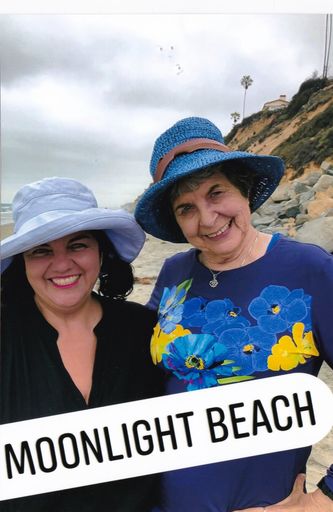 Linda Faye Lentz photo gallery thumbnail 14 of 44