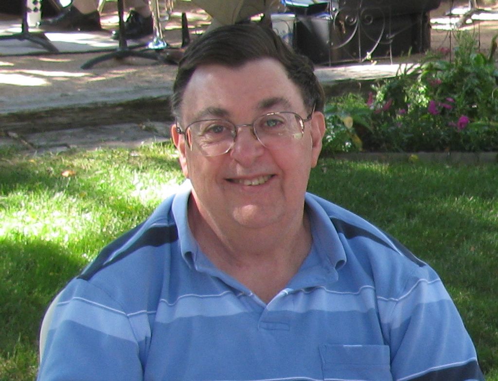 Robert  Loyd Simmons