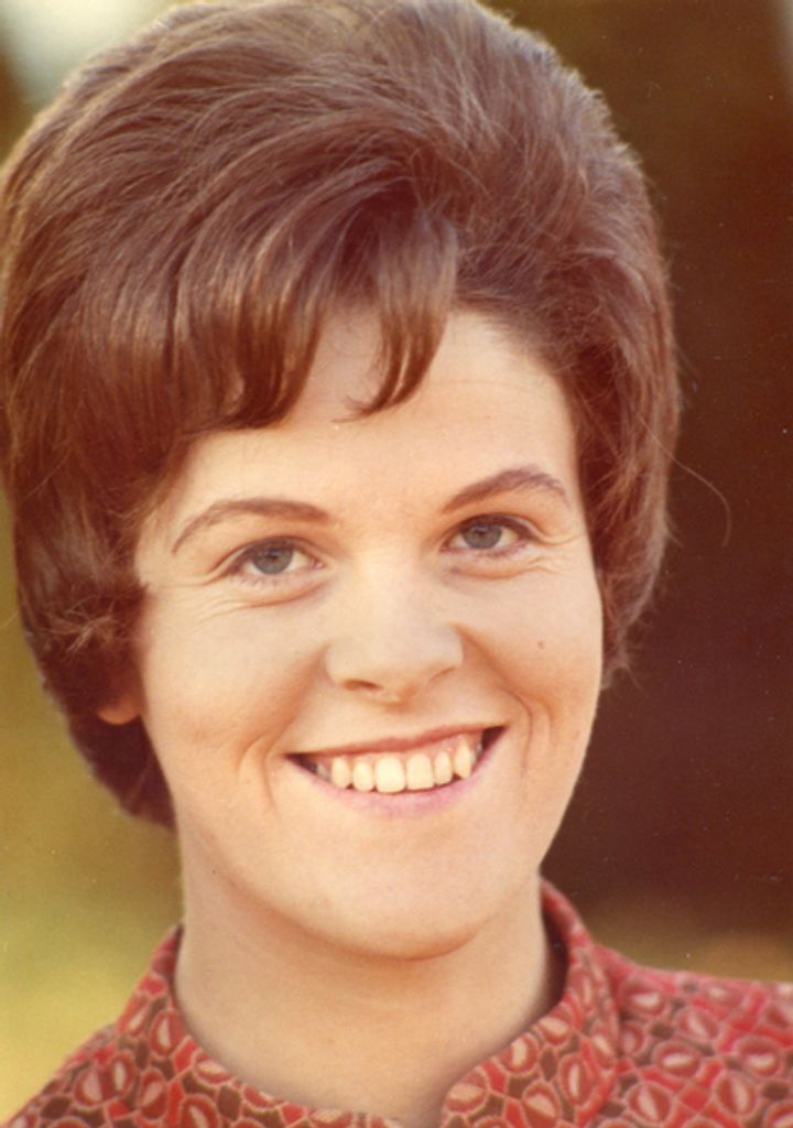 Betsy Hosteland