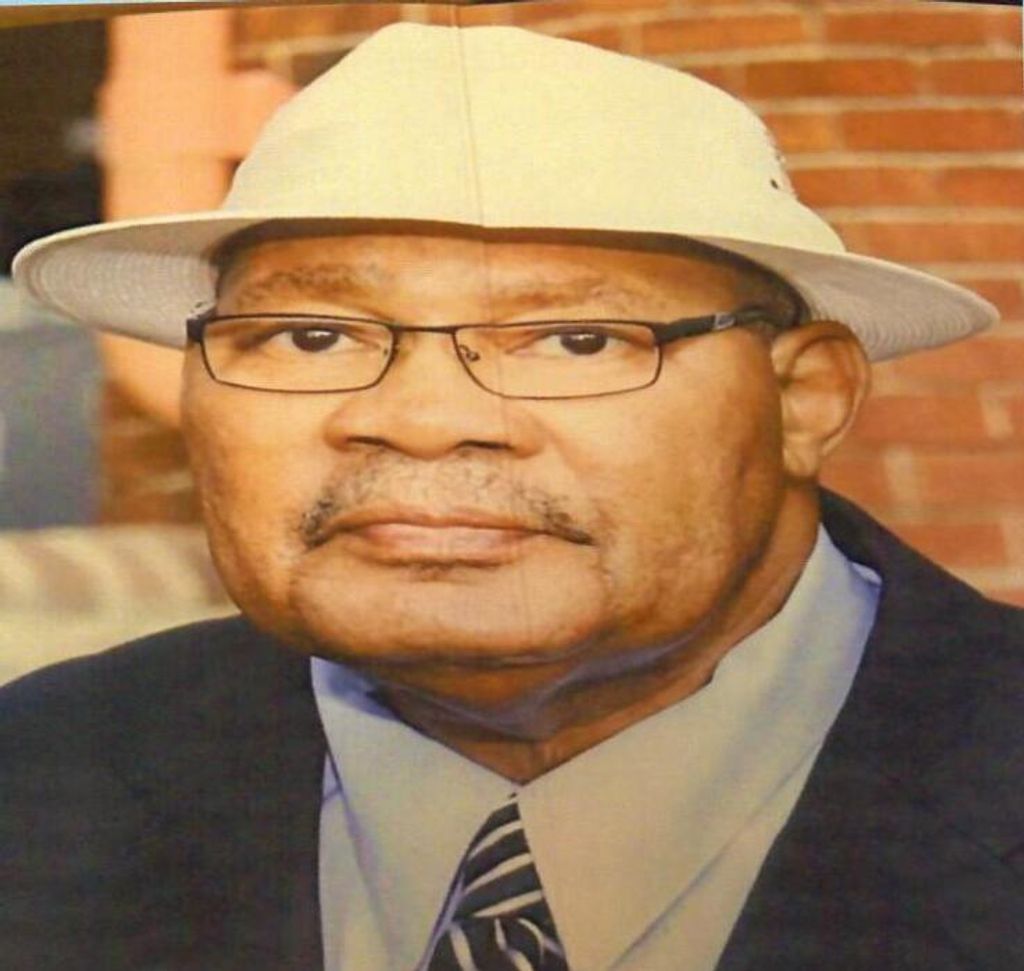 Lawrence E. Whitaker Sr. Profile Photo