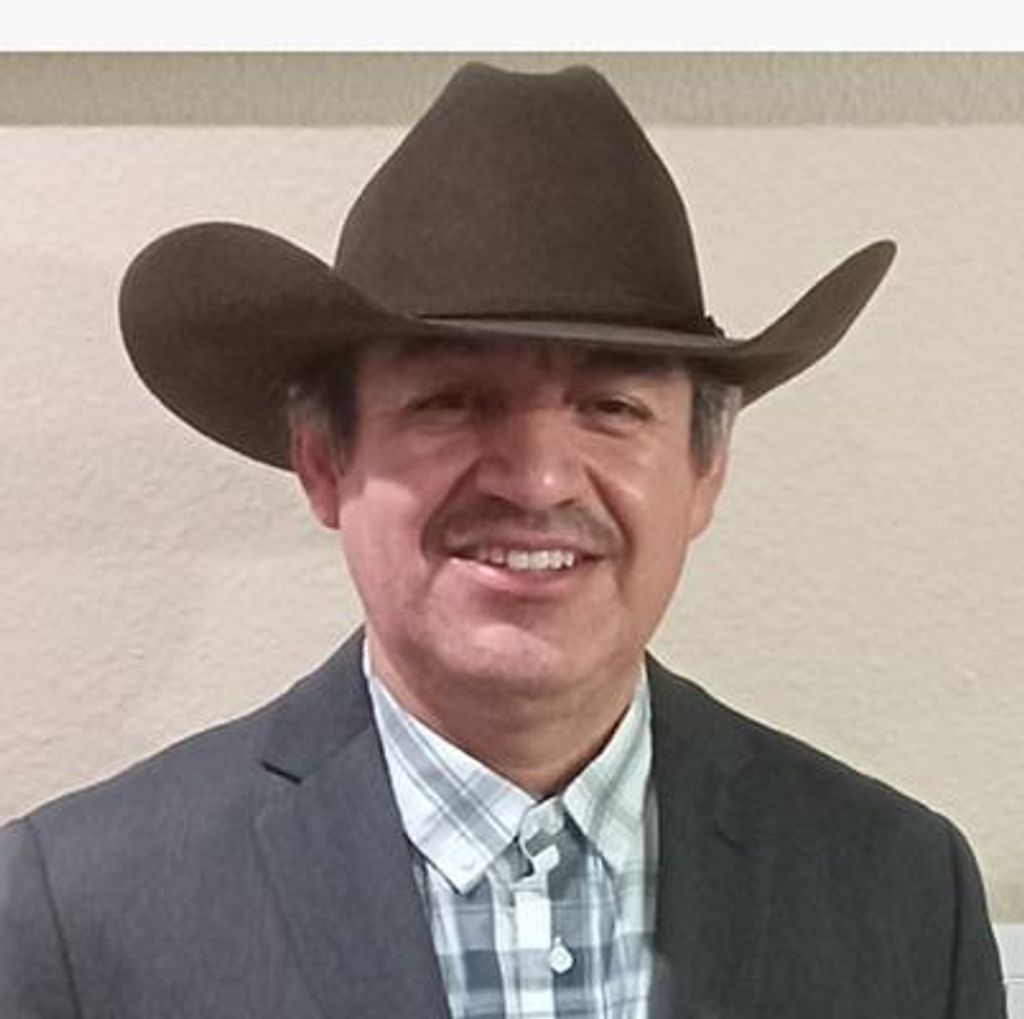 Gaston Zarate Profile Photo