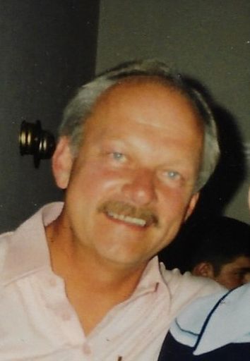 Robert Eugene Newcomer Profile Photo