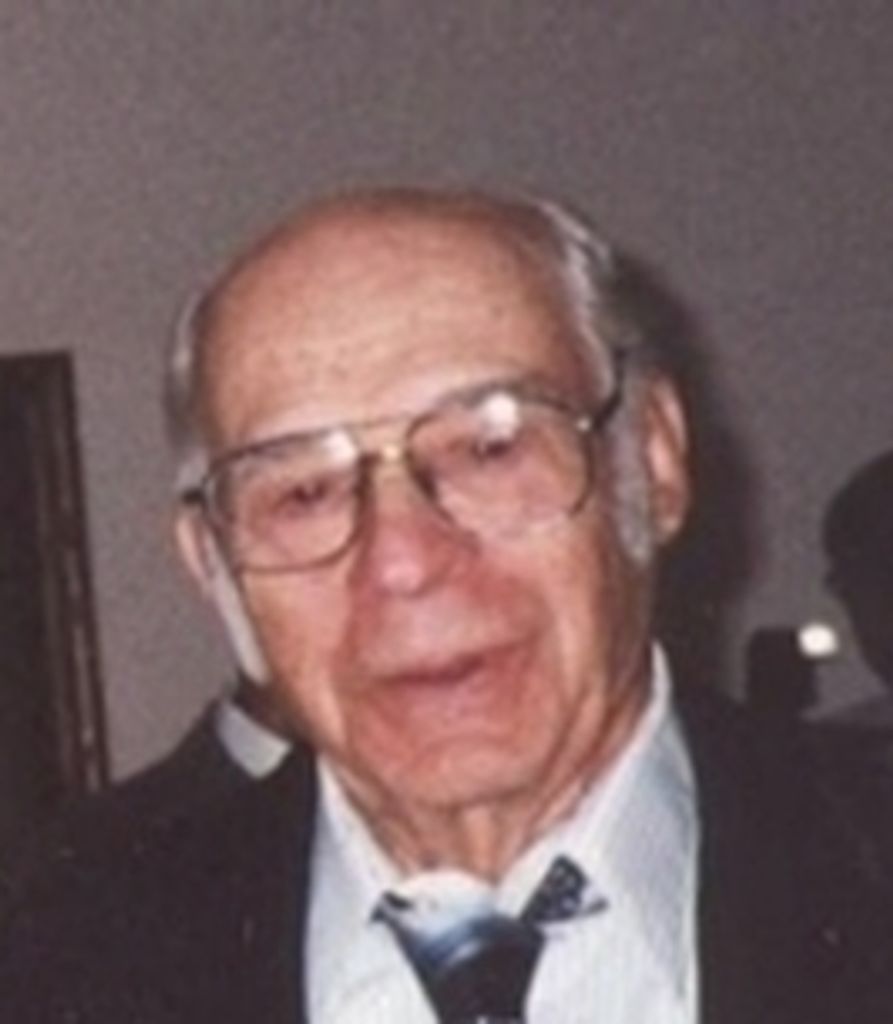 Everett Bauman