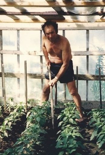 Luigi Umberto DiSanto photo gallery thumbnail 7 of 142