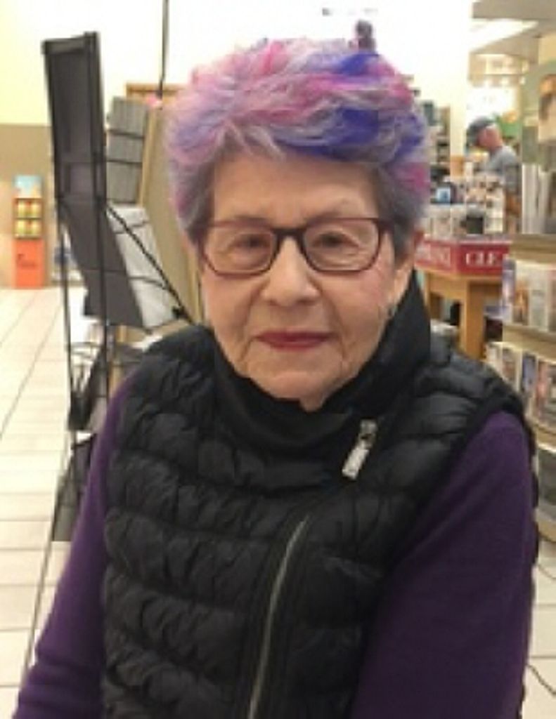 Lois Joan Gennaria