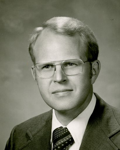 Everett Sondreal's obituary image