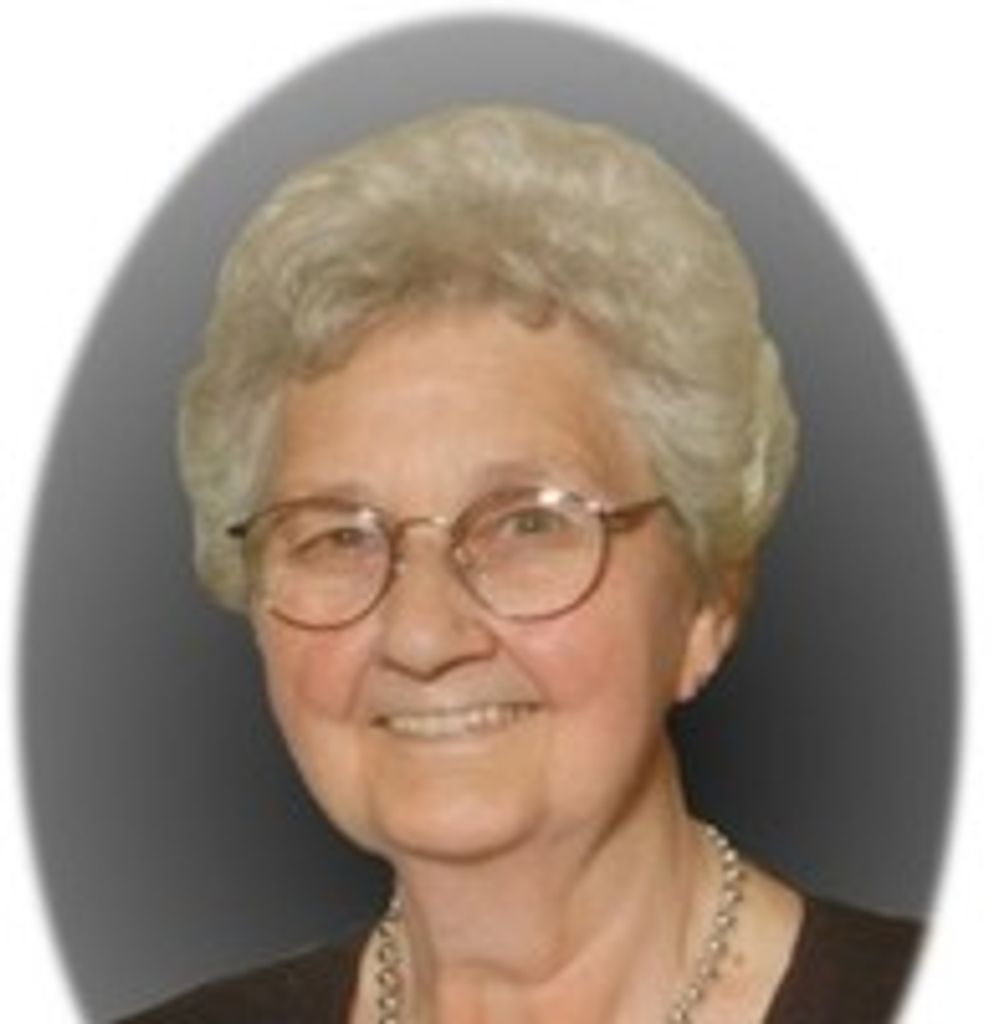 Marian Straw Profile Photo