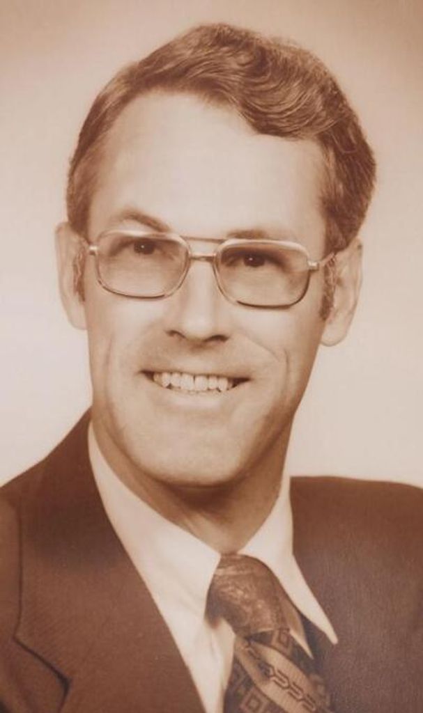 Earl "Pep" W. Mecklenburg Profile Photo