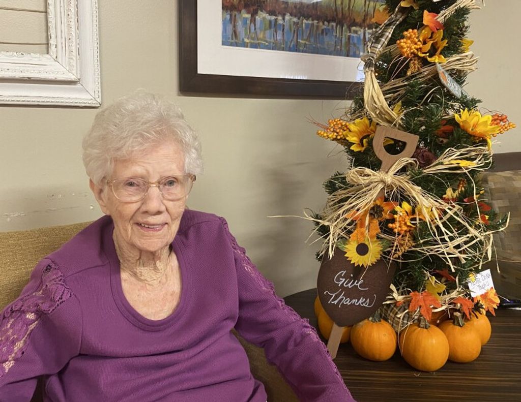 Louise G. (Compton)  Brown