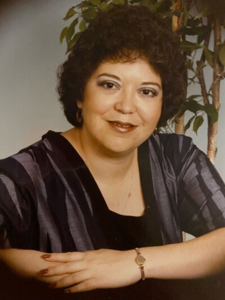 Elvira Duarte Gomez Profile Photo