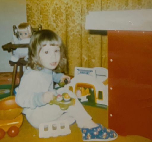Angela M. (Squires)  Tyger photo gallery thumbnail 5 of 101