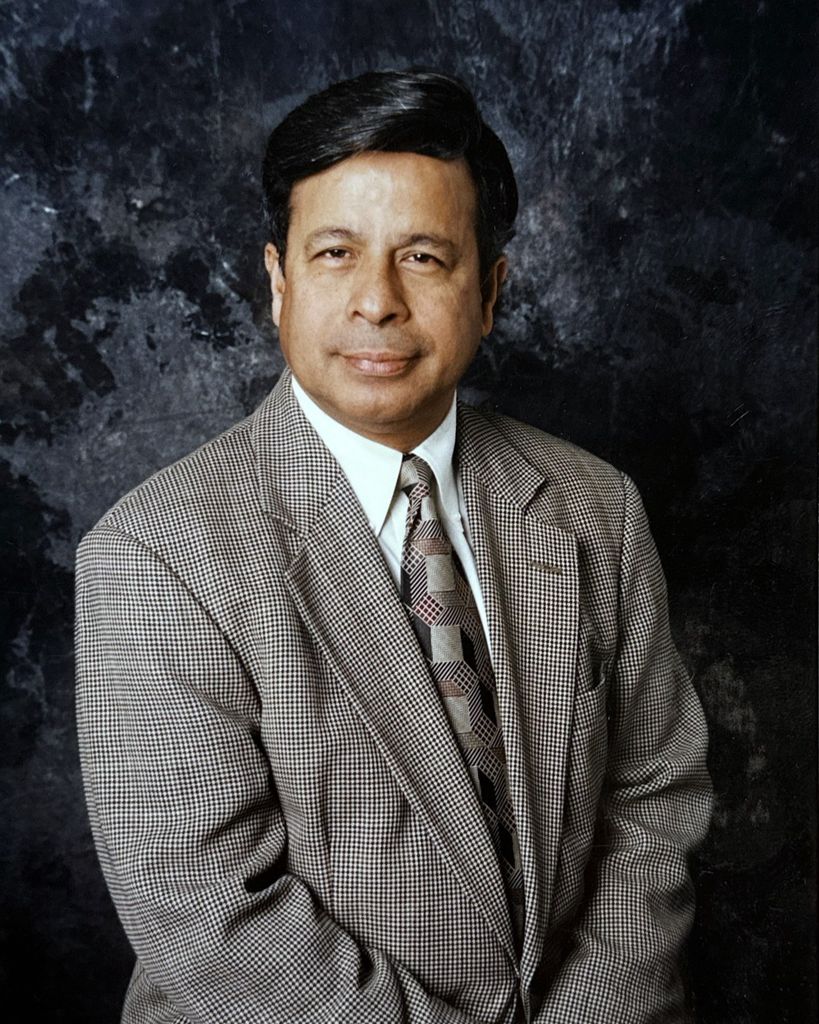 Dr. Mo Adam Mahmood