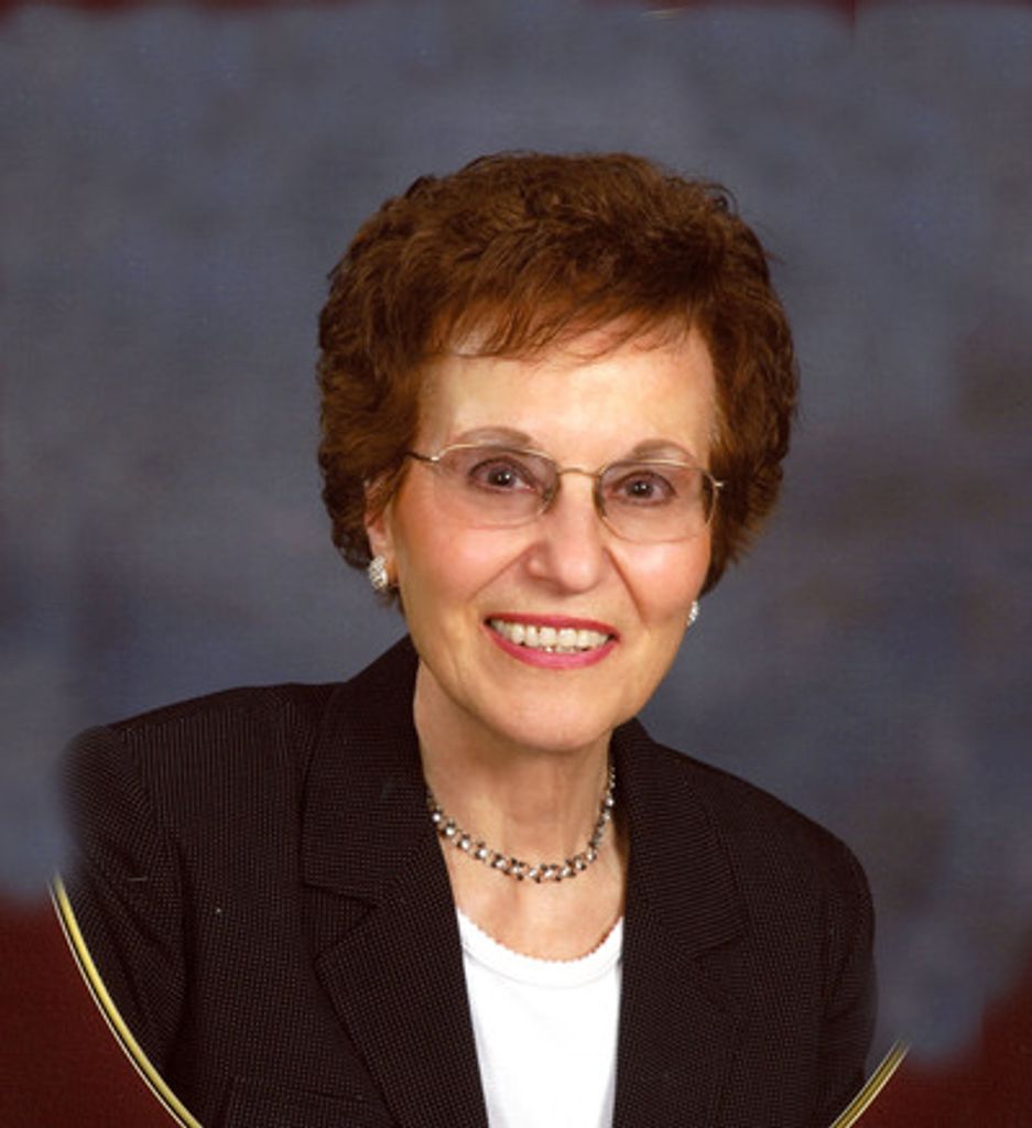 Ruth Eileen Holweger Profile Photo