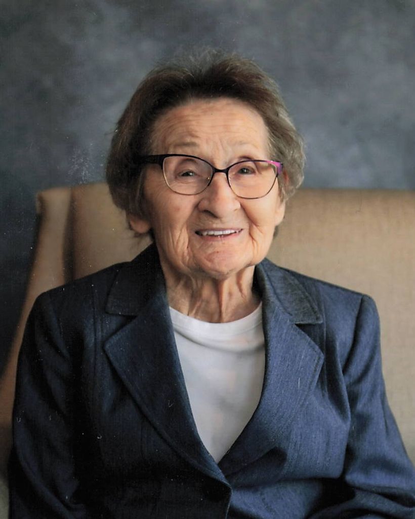 Mary Axt Profile Photo