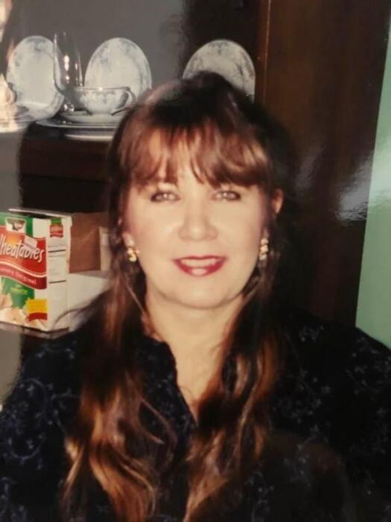 Susan Christine (Lutters)  Vallancourt