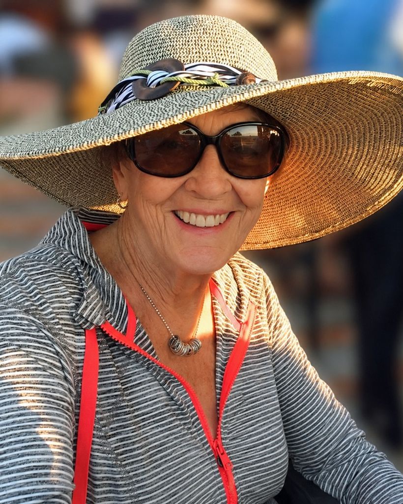 Veneta Holm Gustaveson