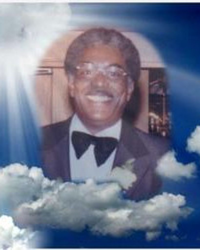 Warren Thomas Young Profile Photo