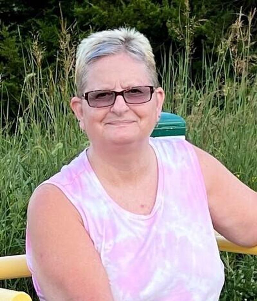 Lisa Gail Hitchings Profile Photo
