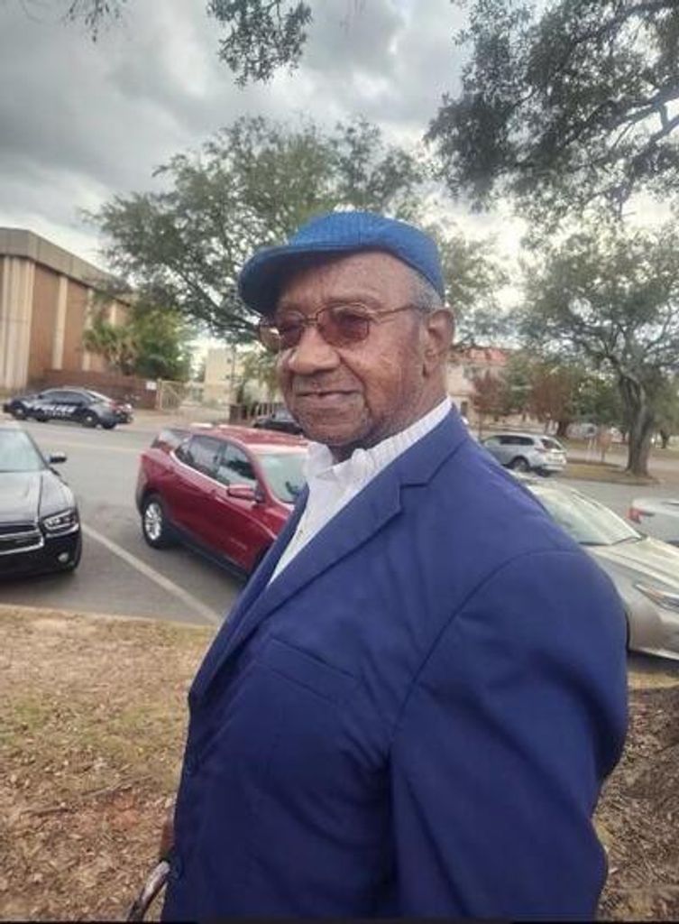 Wiley Howard, Jr. Profile Photo