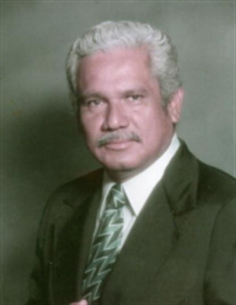 Adolfo Aracia Peters